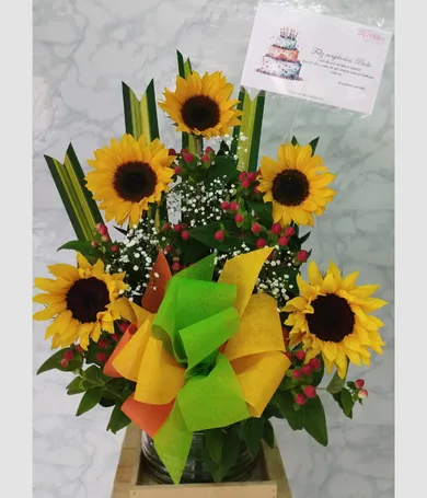 020-Piramide mini de girasoles