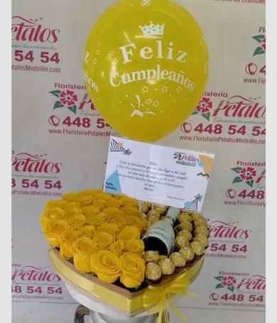 060-Corazon grande de rosas con champagne